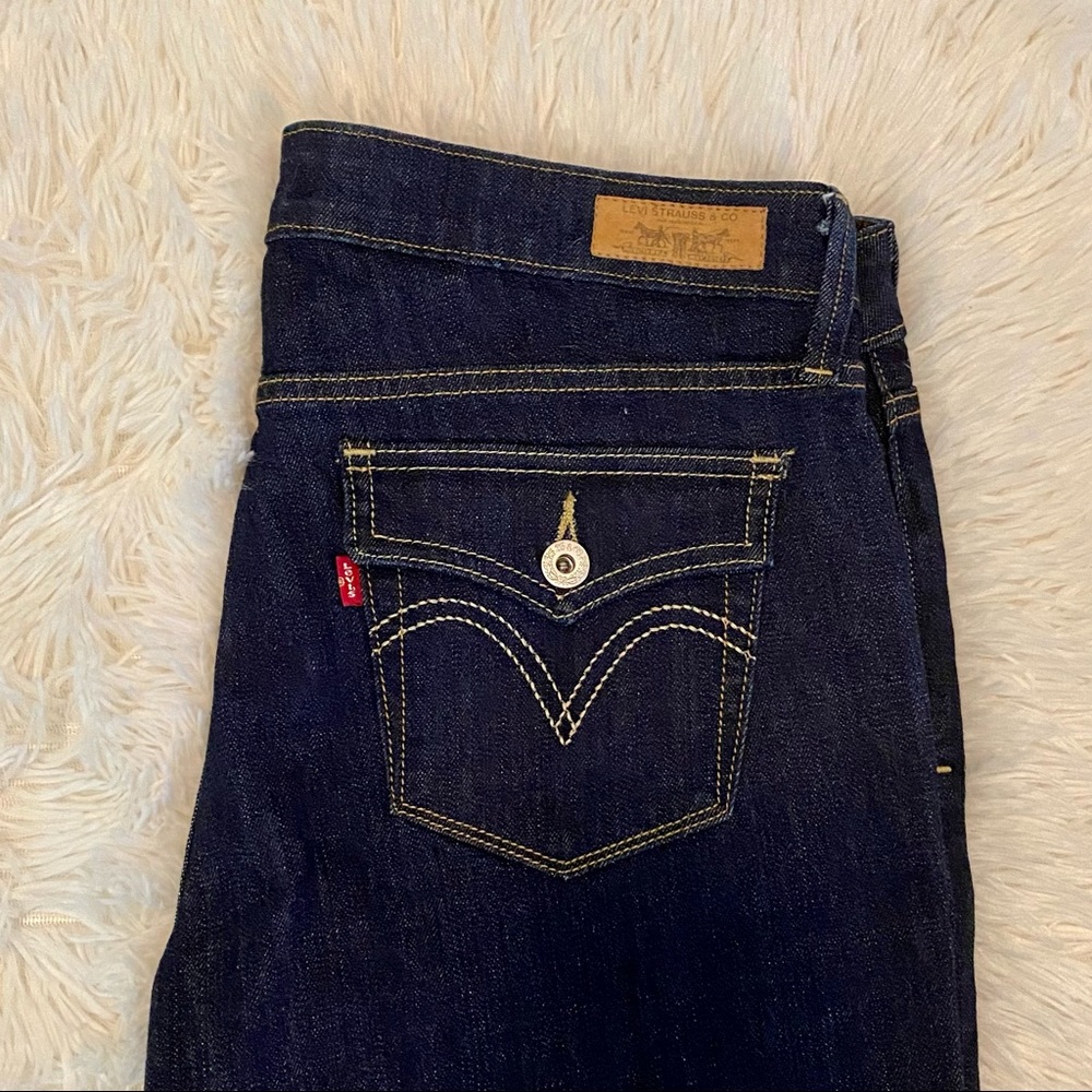 Levi’s 545 Low Bootcut Dark Wash Jeans Size 10M